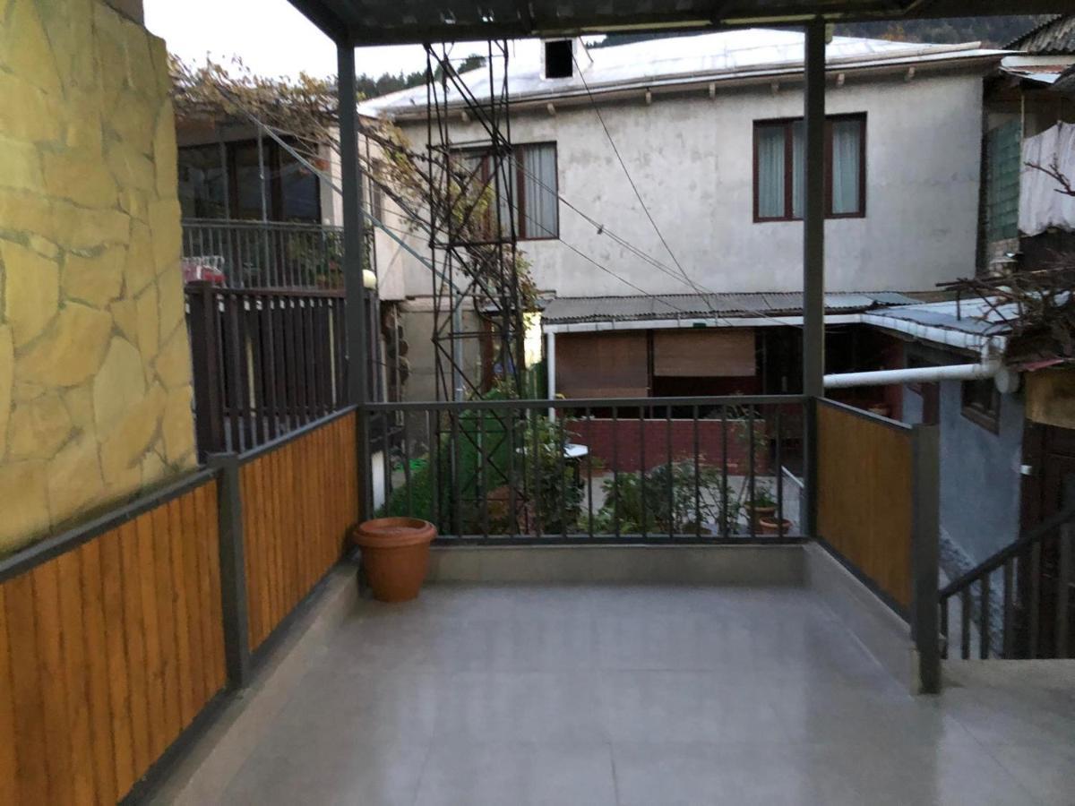 Ferienwohnung Lukassalomea Bordschomi Exterior foto